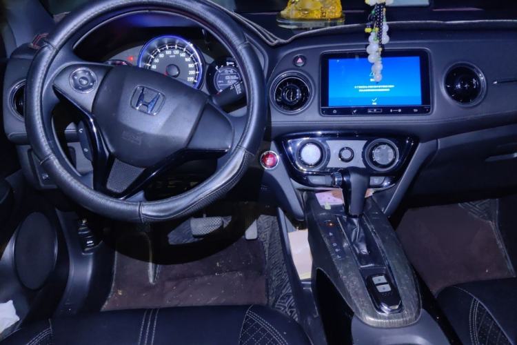 Used Honda XR-V 2017 1.8L EXi CVT Comfort Version Center Console