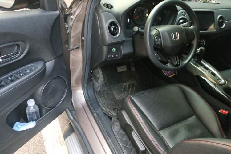 Used Honda XR-V 2017 1.5L LXi CVT Classic Edition Driver Seat