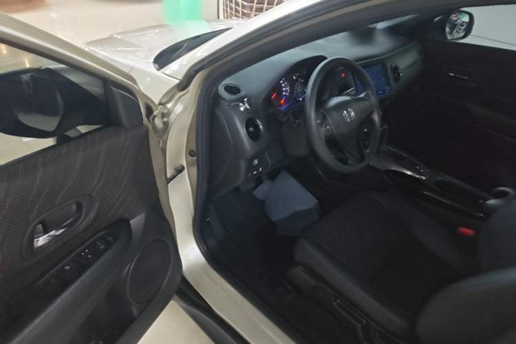 Used Honda XR-V 2017 1.8L EXi CVT Comfort Version Driver Seat