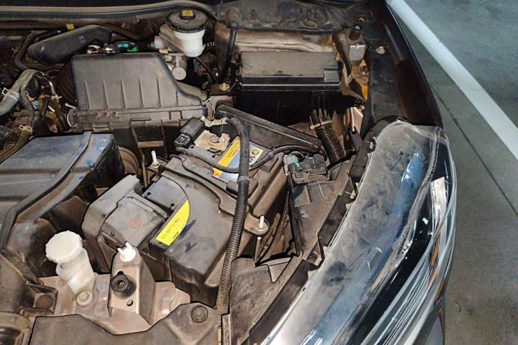 Used Honda XR-V 2017 1.8L EXi CVT Comfort Version Engine Bay Left