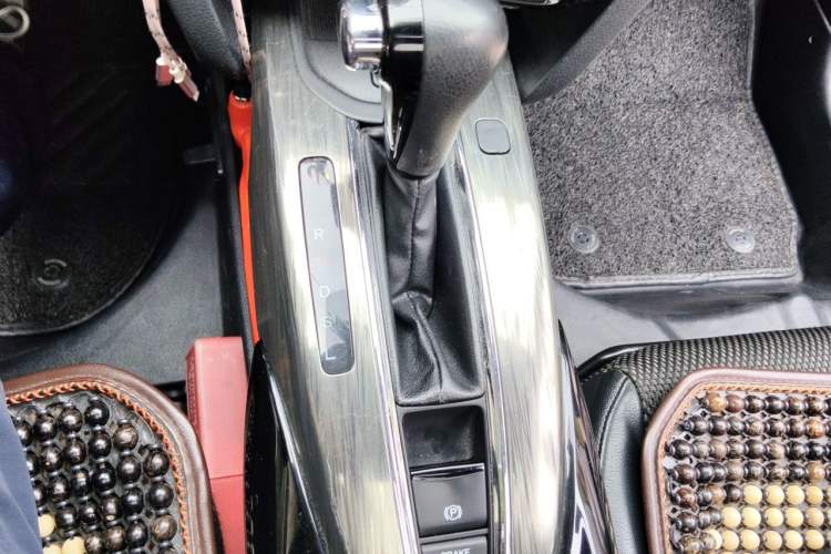 Used Honda XR-V 2017 1.8L EXi CVT Comfort Version Gear Lever