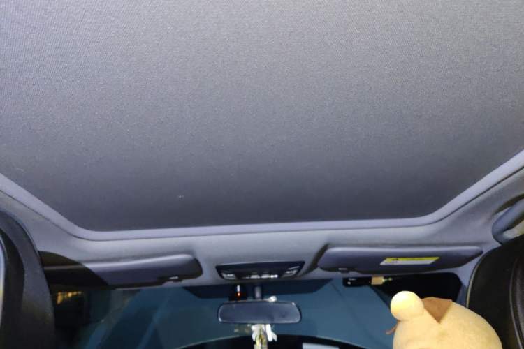 Used Honda XR-V 2017 1.8L EXi CVT Comfort Version Headliner