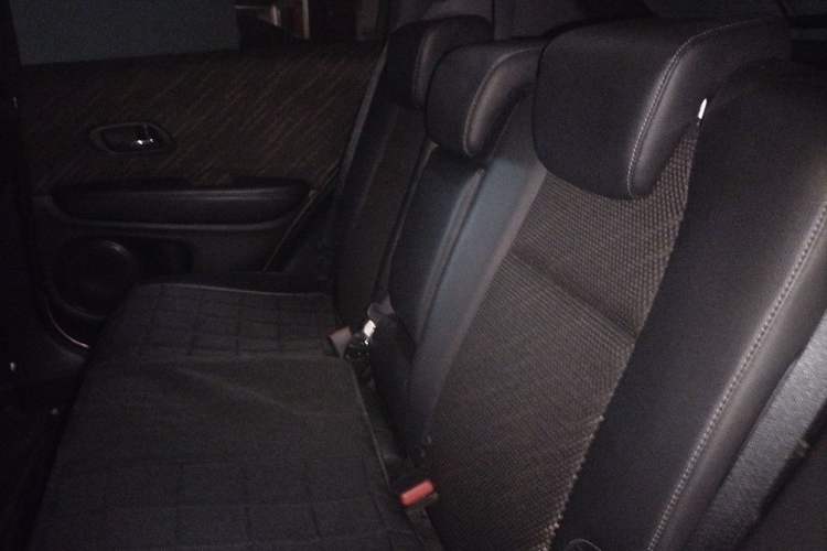 Used Honda XR-V 2017 1.8L EXi CVT Comfort Version Left Rear Seat