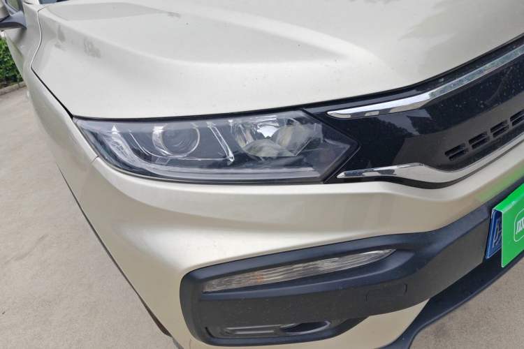 Used Honda XR-V 2017 1.8L EXi CVT Comfort Version Right Front Headlight