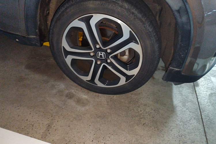 Used Honda XR-V 2017 1.8L EXi CVT Comfort Version Right Front Wheel Hub