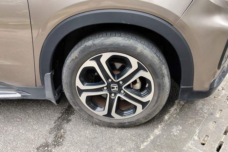 Used Honda XR-V 2017 1.8L EXi CVT Comfort Version Right Front Wheel Hub