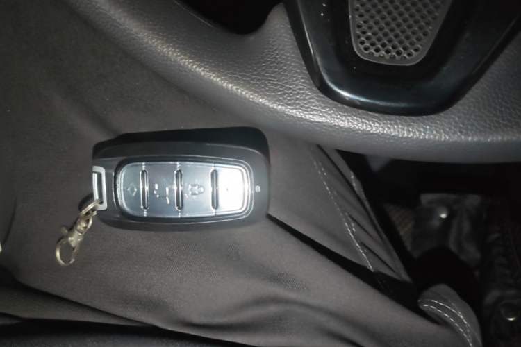Used Honda XR-V 2017 1.8L EXi CVT Comfort Version Vehicle Key