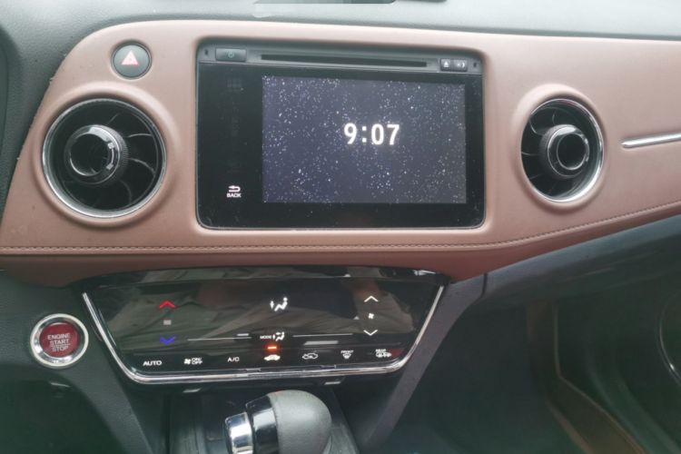Used Honda XR-V 2017 1.8L VTi CVT Luxury Edition Audio And AC Panel