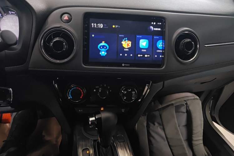 Used Honda XR-V 2017 1.5L LXi CVT Classic Edition Audio And AC Panel