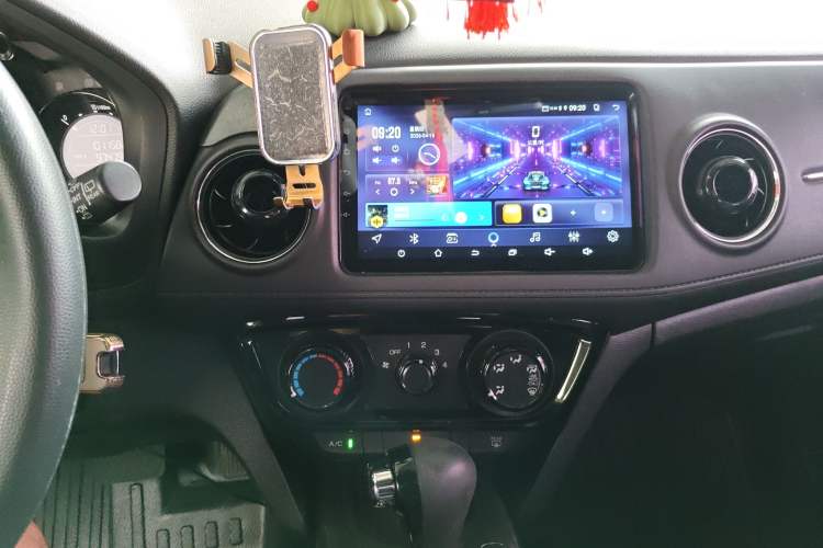 Used Honda XR-V 2017 1.5L LXi CVT Classic Edition Audio And AC Panel