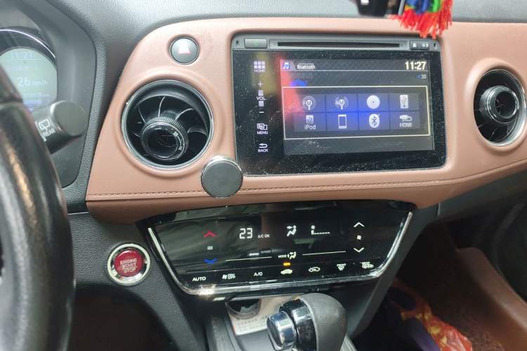 Used Honda XR-V 2017 1.8L VTi CVT Luxury Edition Audio And AC Panel