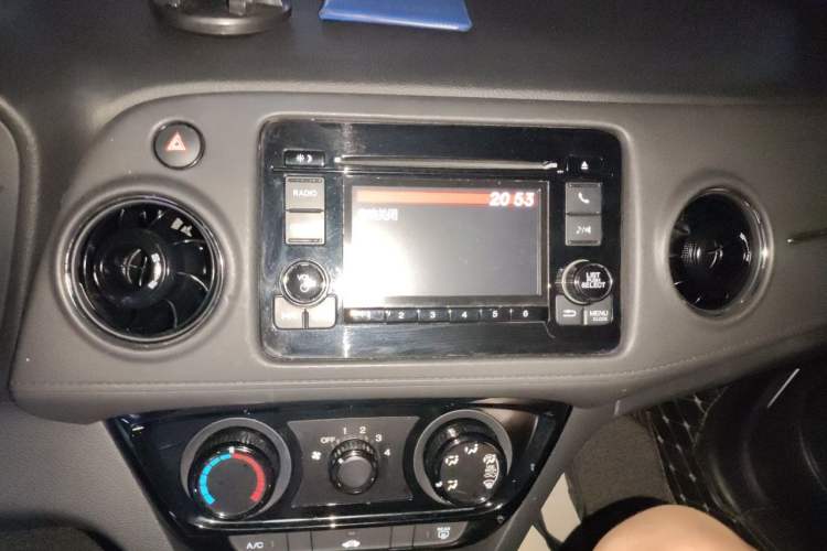 Used Honda XR-V 2017 1.5L LXi CVT Classic Edition Audio And AC Panel
