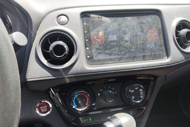 Used Honda XR-V 2017 1.8L EXi CVT Comfort Version Audio And AC Panel