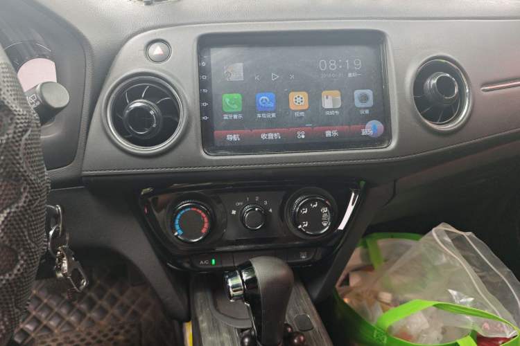 Used Honda XR-V 2017 1.5L LXi CVT Classic Edition Audio And AC Panel