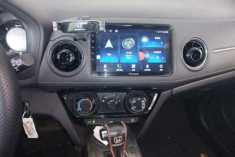 Used Honda XR-V 2017 1.5L LXi CVT Classic Edition Audio And AC Panel