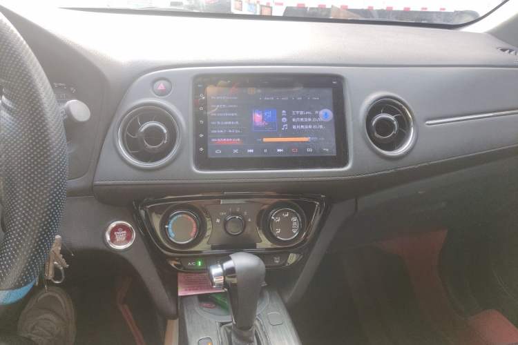 Used Honda XR-V 2017 1.5L LXi CVT Classic Edition Audio And AC Panel