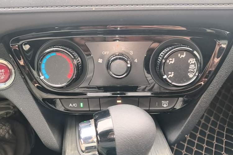 Used Honda XR-V 2017 1.8L EXi CVT Comfort Version Audio And AC Panel