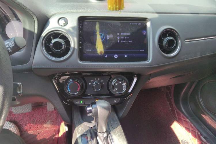 Used Honda XR-V 2017 1.5L LXi CVT Classic Edition Audio And AC Panel