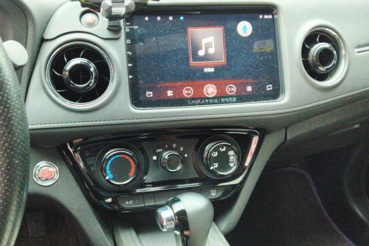 Used Honda XR-V 2017 1.5L LXi CVT Classic Edition Audio And AC Panel