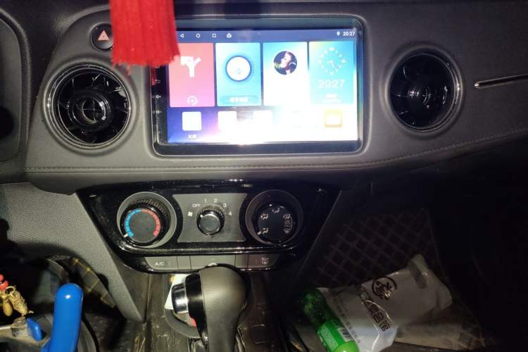 Used Honda XR-V 2017 1.5L LXi CVT Classic Edition Audio And AC Panel