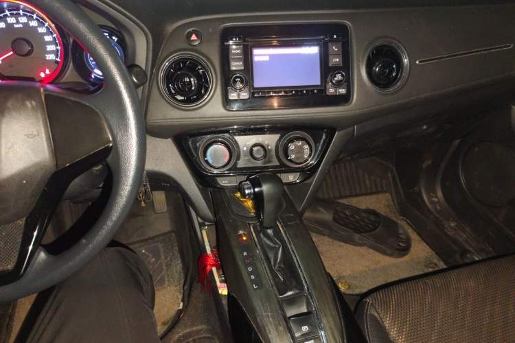 Used Honda XR-V 2017 1.5L LXi CVT Classic Edition Audio And AC Panel
