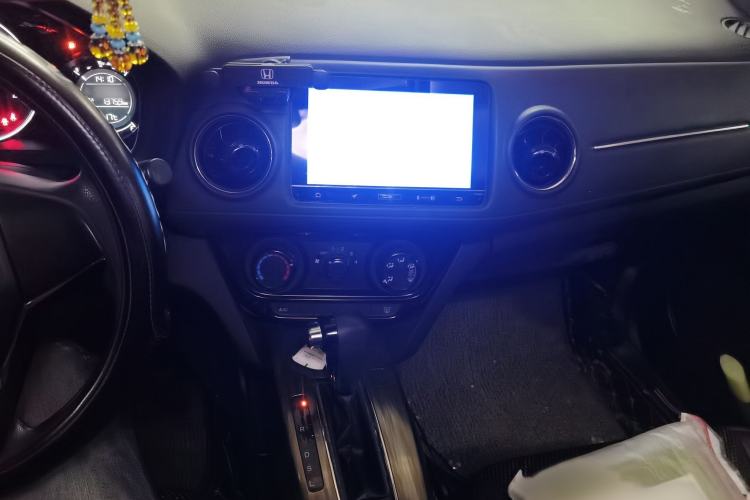 Used Honda XR-V 2017 1.5L LXi CVT Classic Edition Audio And AC Panel