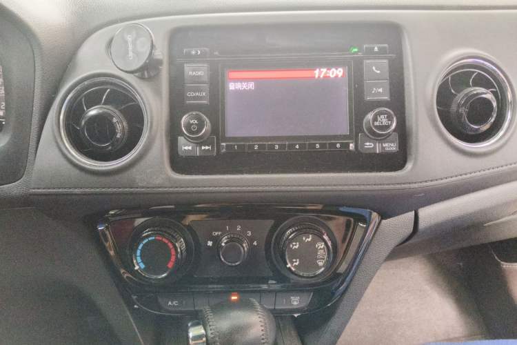 Used Honda XR-V 2017 1.5L LXi CVT Classic Edition Audio And AC Panel