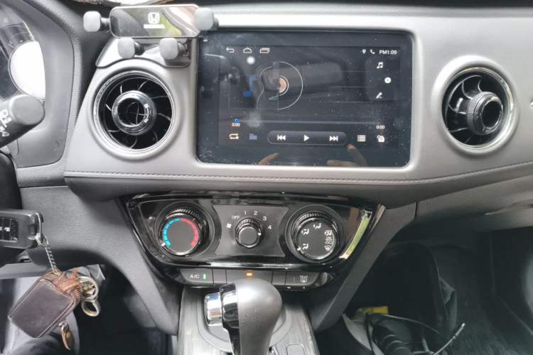 Used Honda XR-V 2017 1.5L LXi CVT Classic Edition Audio And AC Panel