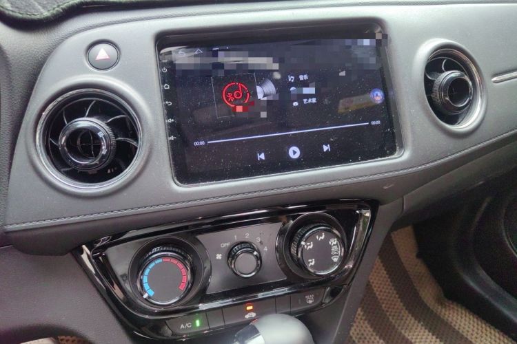 Used Honda XR-V 2017 1.5L LXi CVT Classic Edition Audio And AC Panel