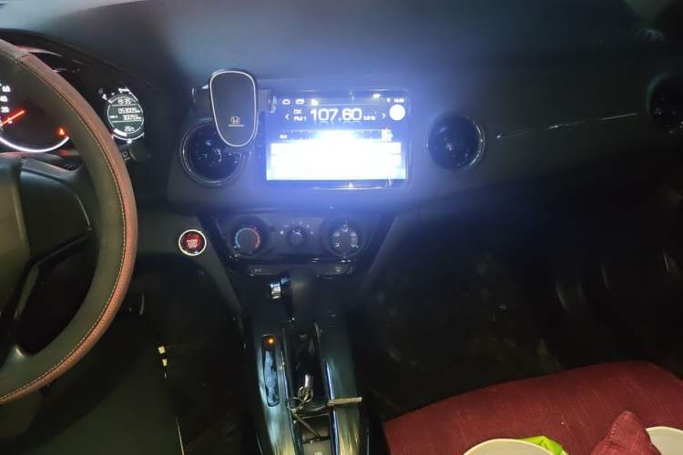 Used Honda XR-V 2017 1.8L EXi CVT Comfort Version Audio And AC Panel