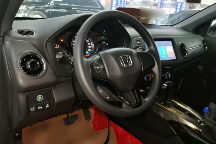Used Honda XR-V 2017 1.8L EXi CVT Comfort Version Center Console