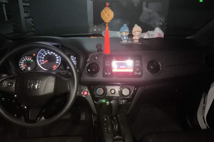 Used Honda XR-V 2017 1.8L EXi CVT Comfort Version Center Console