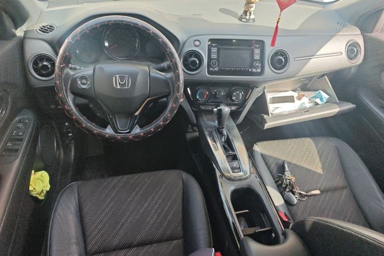 Used Honda XR-V 2017 1.8L EXi CVT Comfort Version Center Console