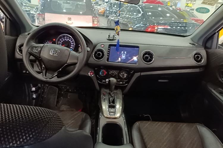Used Honda XR-V 2017 1.8L EXi CVT Comfort Version Center Console