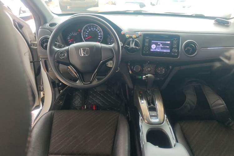 Used Honda XR-V 2017 1.5L LXi CVT Classic Edition Center Console