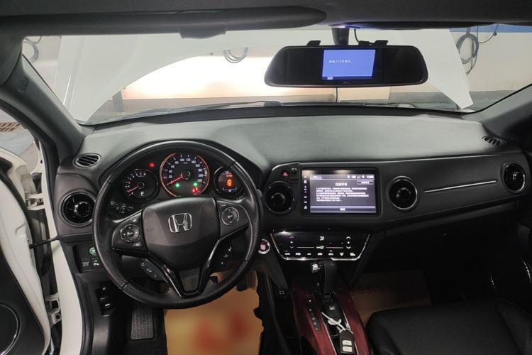 Used Honda XR-V 2017 1.8L VTi CVT Luxury Edition Center Console