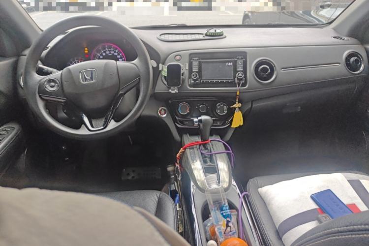Used Honda XR-V 2017 1.8L EXi CVT Comfort Version Center Console