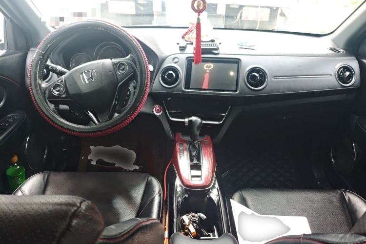 Used Honda XR-V 2017 1.8L VTi CVT Luxury Edition Center Console