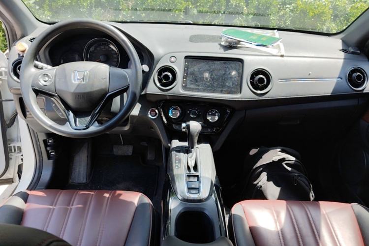 Used Honda XR-V 2017 1.8L EXi CVT Comfort Version Center Console