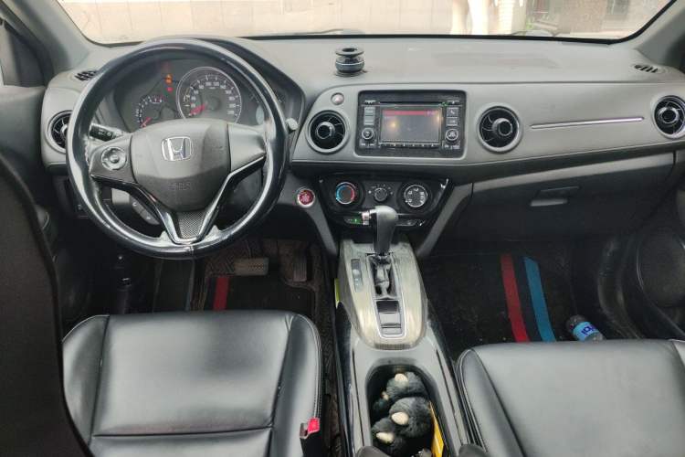 Used Honda XR-V 2017 1.8L EXi CVT Comfort Version Center Console