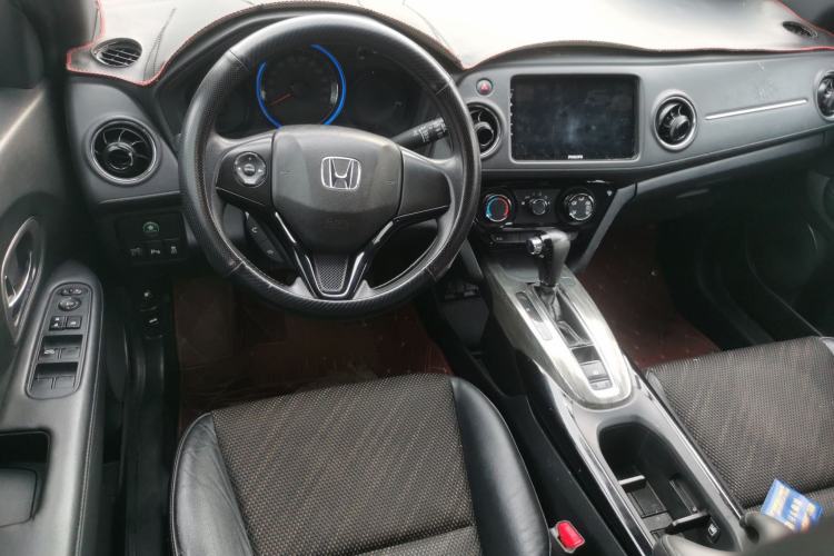 Used Honda XR-V 2017 1.5L LXi CVT Classic Edition Center Console