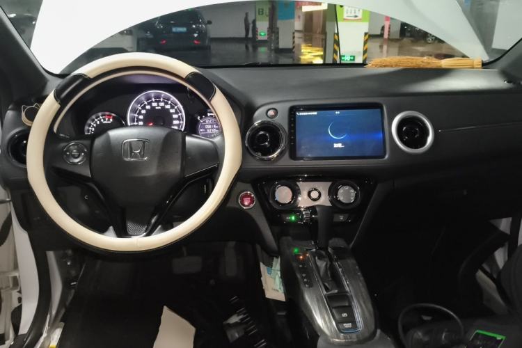 Used Honda XR-V 2017 1.8L EXi CVT Comfort Version Center Console