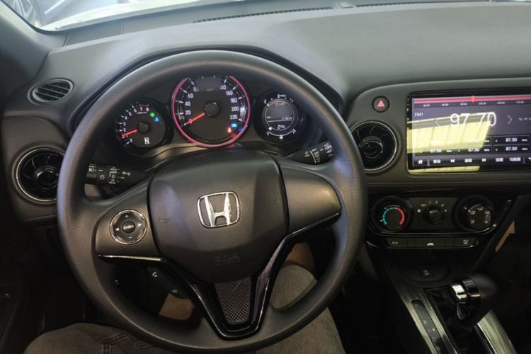 Used Honda XR-V 2017 1.8L EXi CVT Comfort Version Center Console