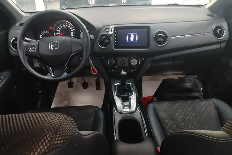 Used Honda XR-V 2017 1.5L LXi Manual Classic Edition Center Console