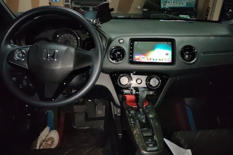 Used Honda XR-V 2017 1.5L LXi CVT Classic Edition Center Console