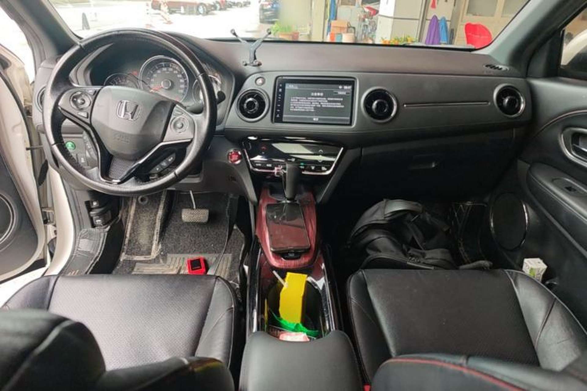 Used Honda XR-V 2017 1.8L VTi CVT Luxury Edition Center Console