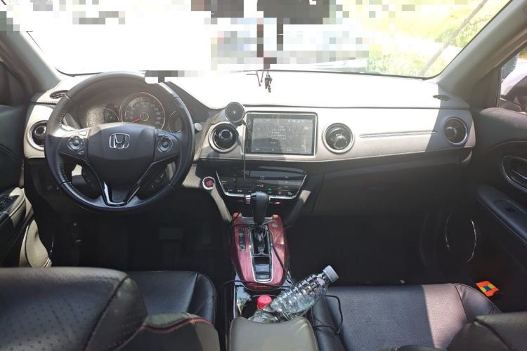Used Honda XR-V 2017 1.8L VTi CVT Luxury Edition Center Console