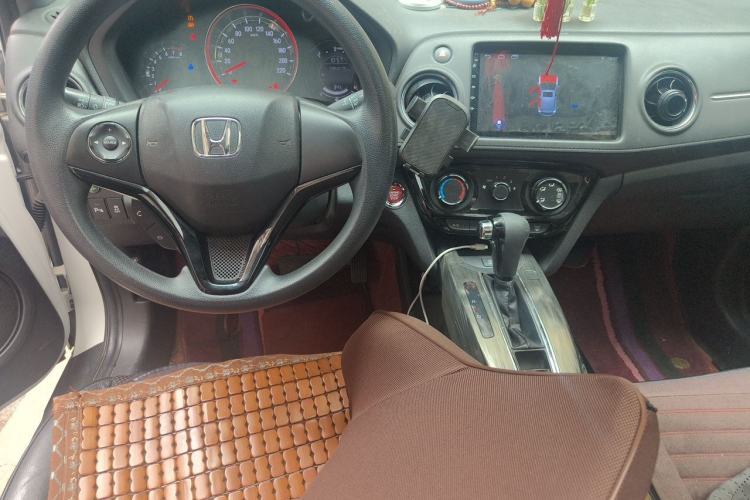 Used Honda XR-V 2017 1.8L EXi CVT Comfort Version Center Console