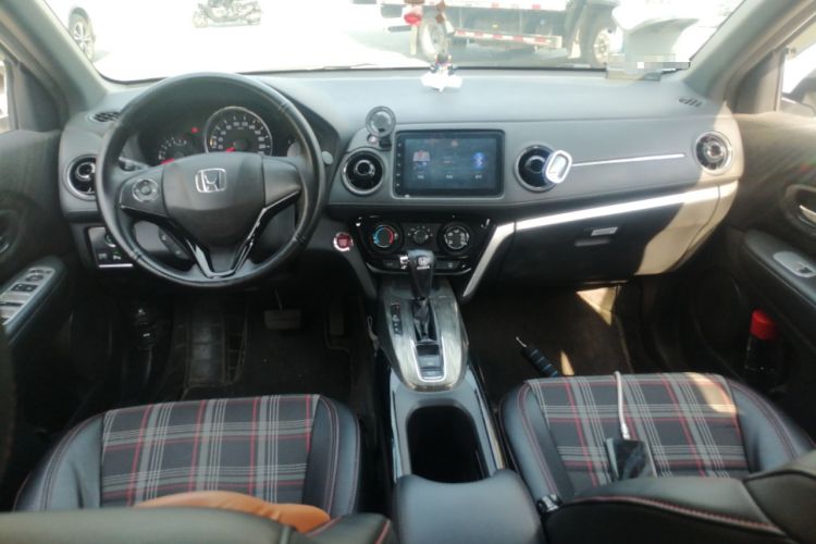 Used Honda XR-V 2017 1.8L EXi CVT Comfort Version Center Console