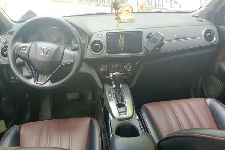 Used Honda XR-V 2017 1.5L LXi CVT Classic Edition Center Console